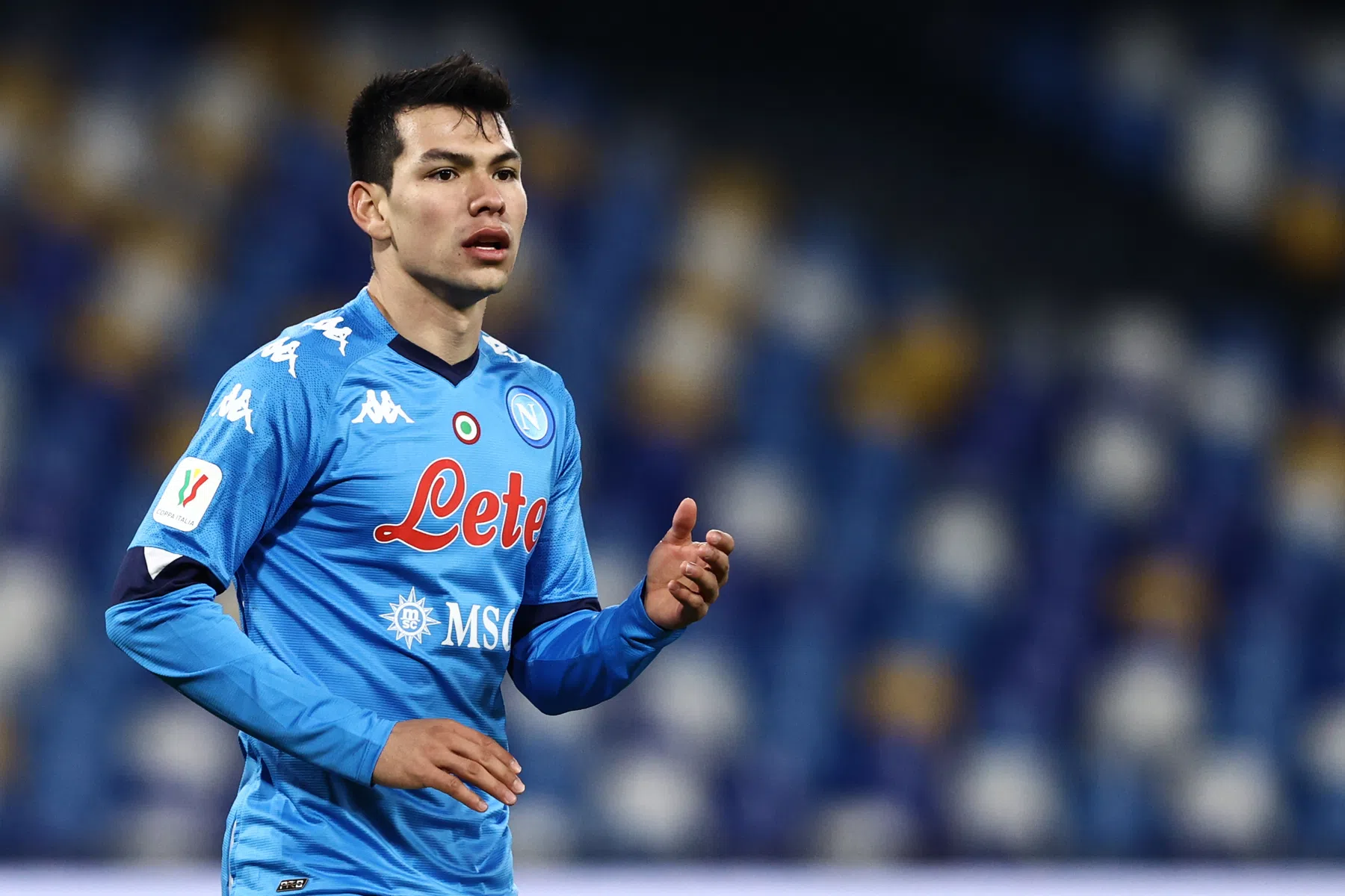 Lozano viert op pijnlijke wijze verdubbeling van Serie A-productie