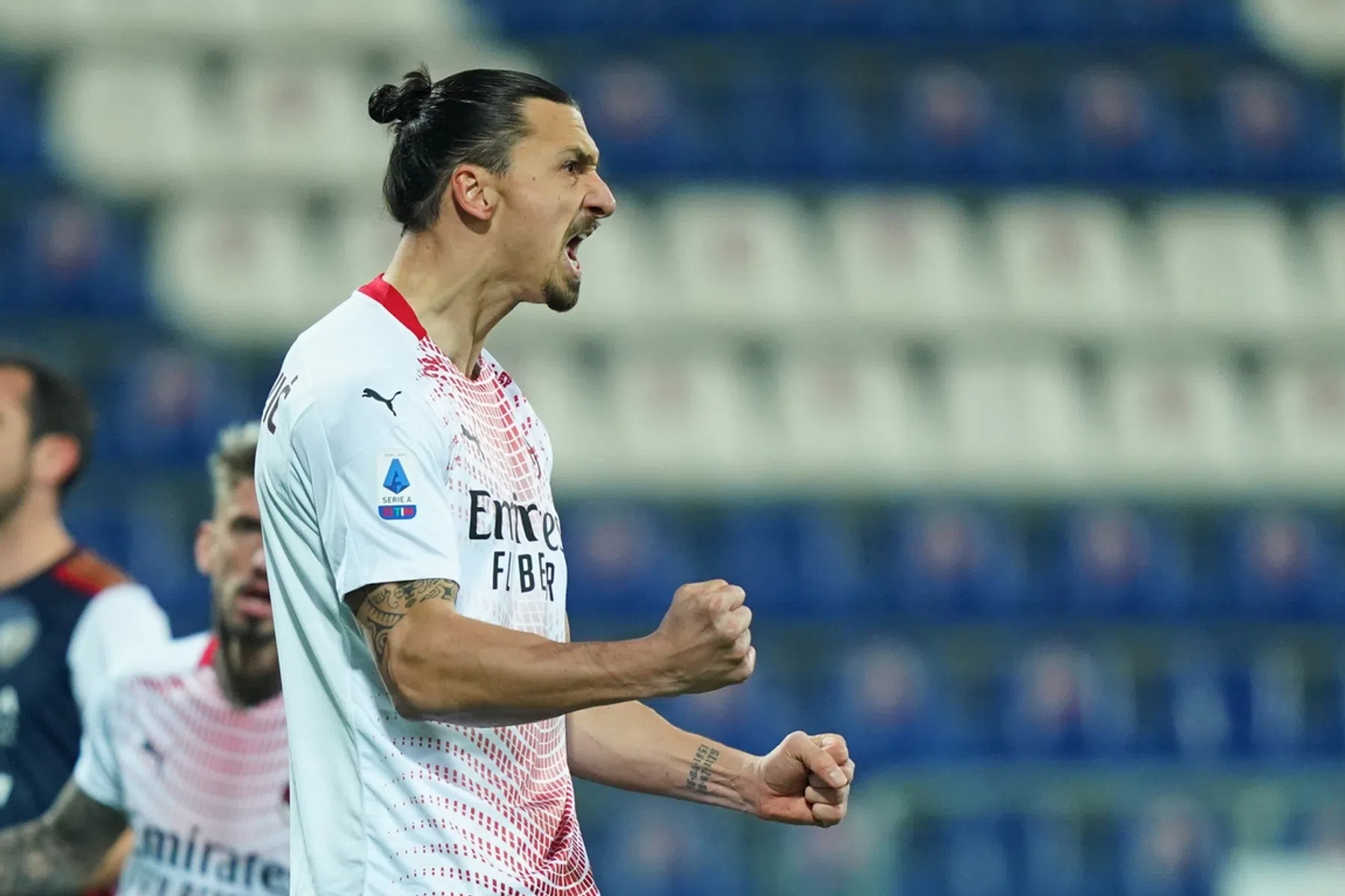 De koning is terug: Ibrahimovic blijft zichzelf ook op zijn 39ste overtreffen