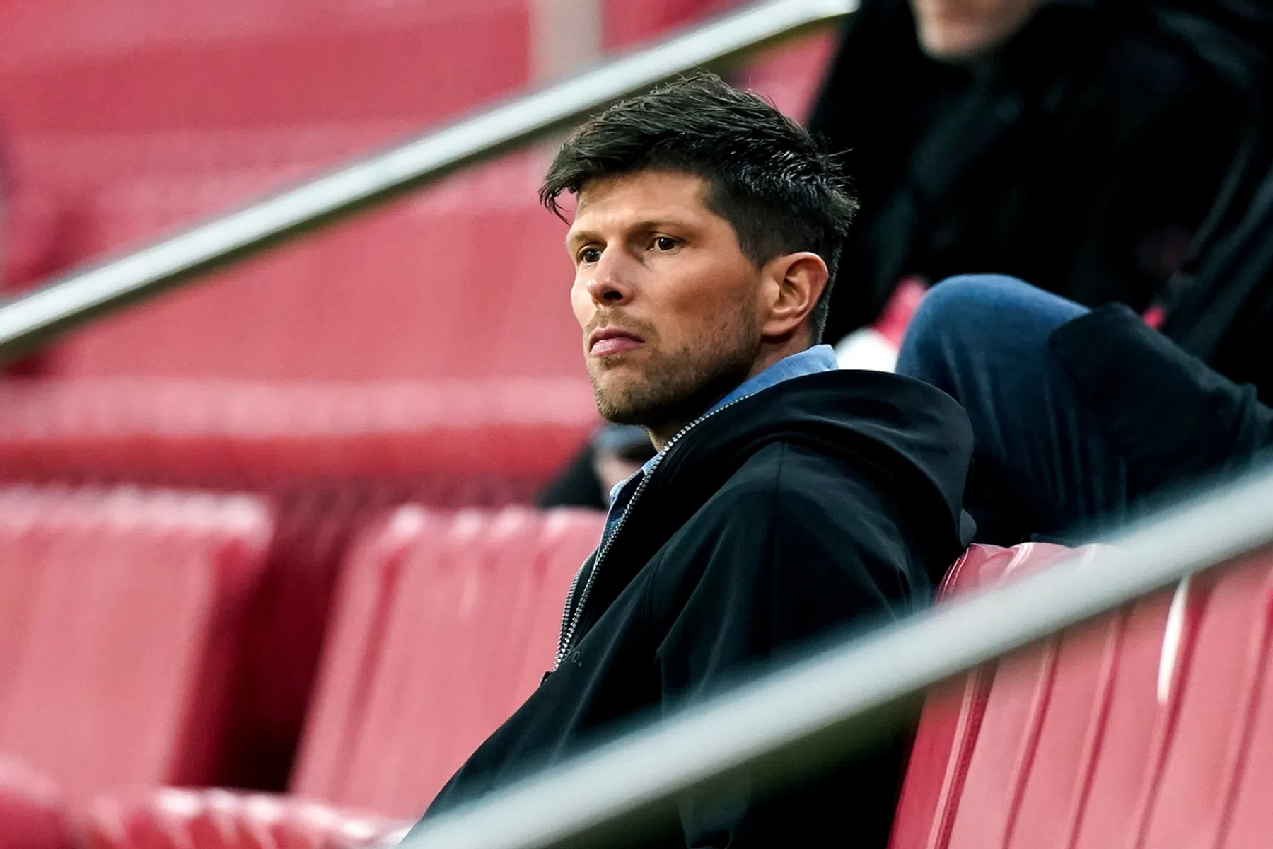 Schalke 04 is Ajax dankbaar voor redder Huntelaar