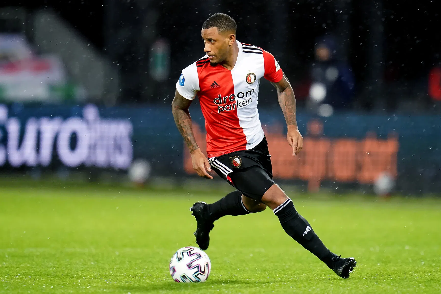 Narsingh naar FC Twente: Feyenoorder krijgt nieuwe kans onder Jans