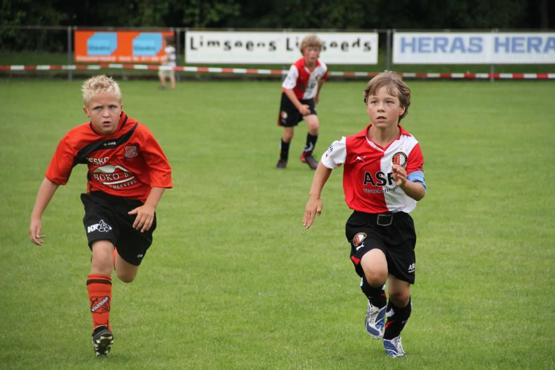 Als jong talent zijn pa achterna: van Feyenoord naar Leverkusen en Basel