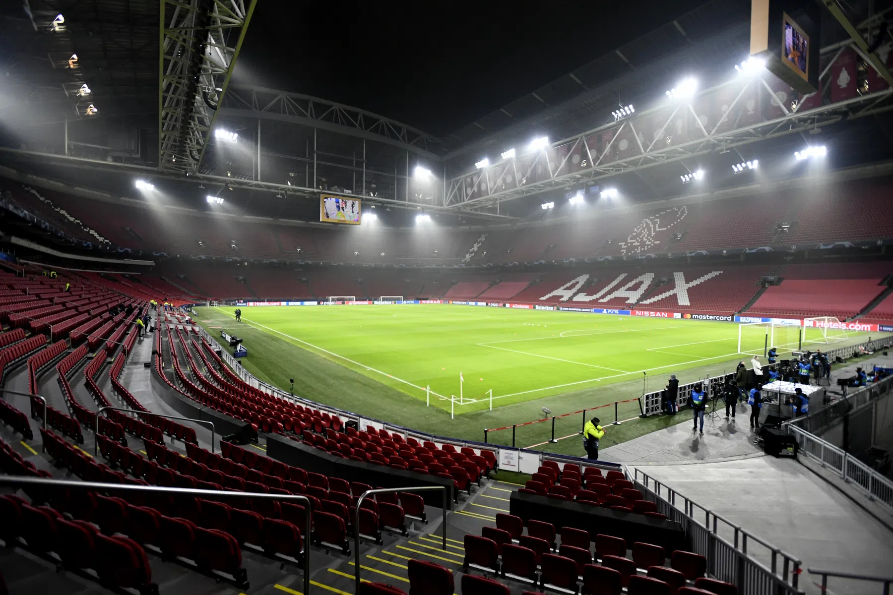 Ajax-directeur Lenderink over transfers: 'Soms heb ik niet eens van die speler gehoord'