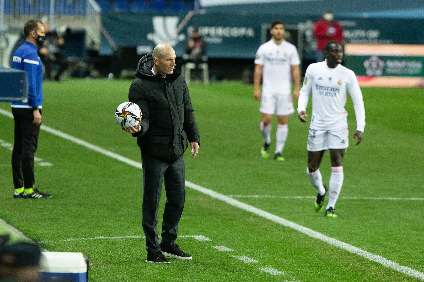 Coronabesmetting houdt Zidane van kans op eerherstel af