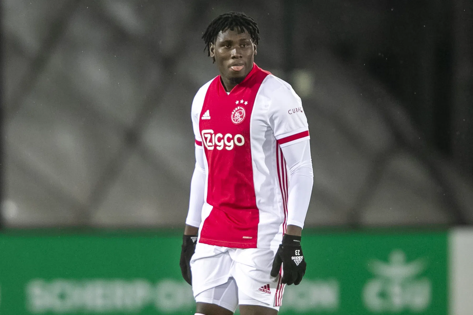 NEC wint na bekerstunt ook in Eindhoven, Brobbey en Traoré scoren niet