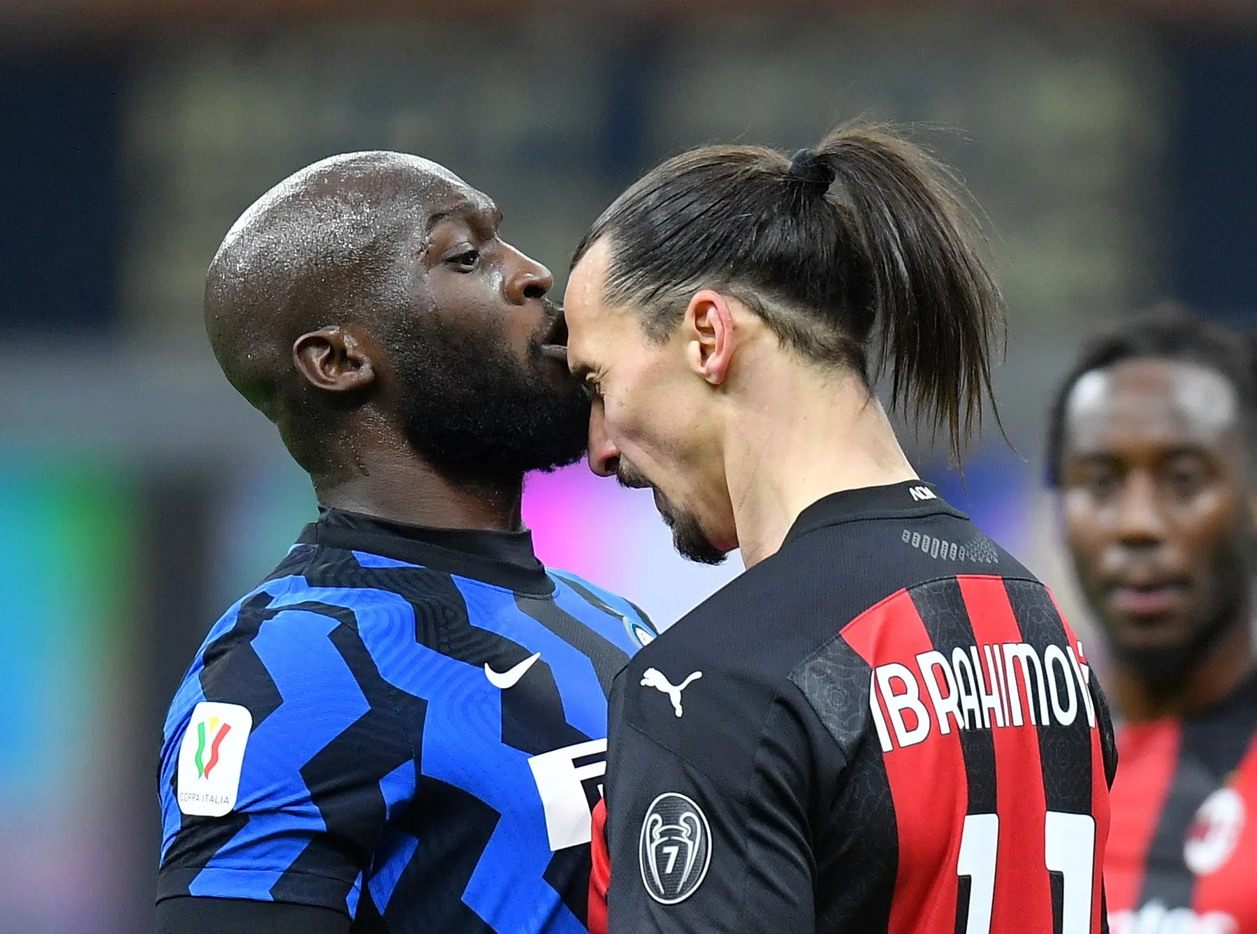 Nota bene Eriksen beslist Milanese derby na bizarre hoofdrol Zlatan