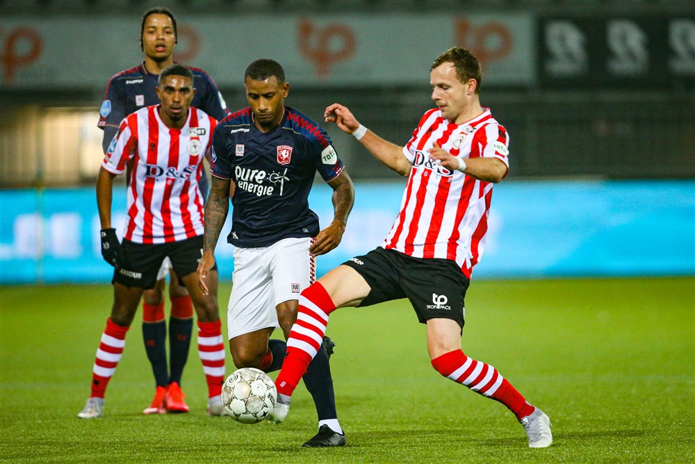Aanvalsmachine FC Twente hapert ook in Rotterdam