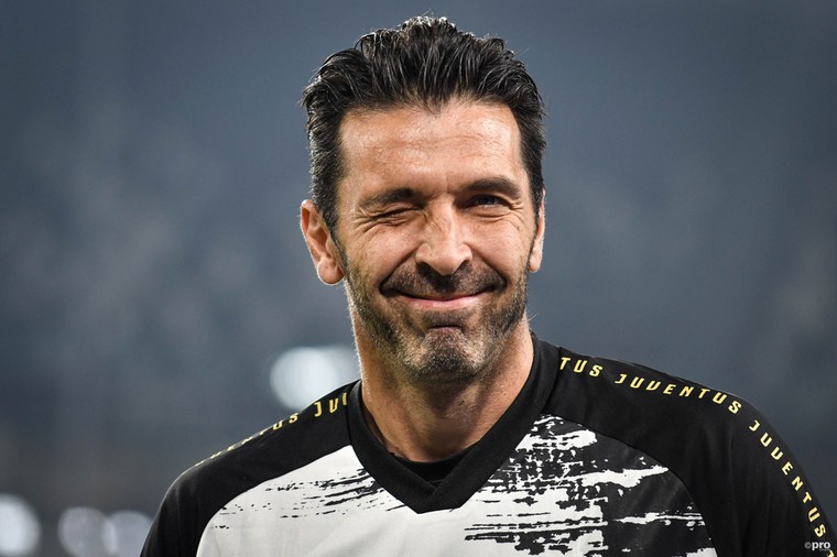 Jarige Buffon (43) denkt dat hij taboes kan doorbreken