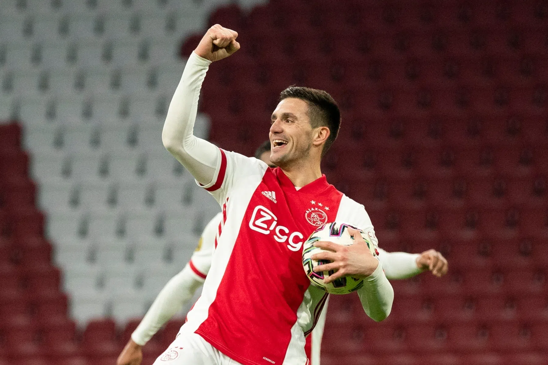 Kwartet clubs domineert Elftal van de Week, Tadic heeft aan één helft genoeg