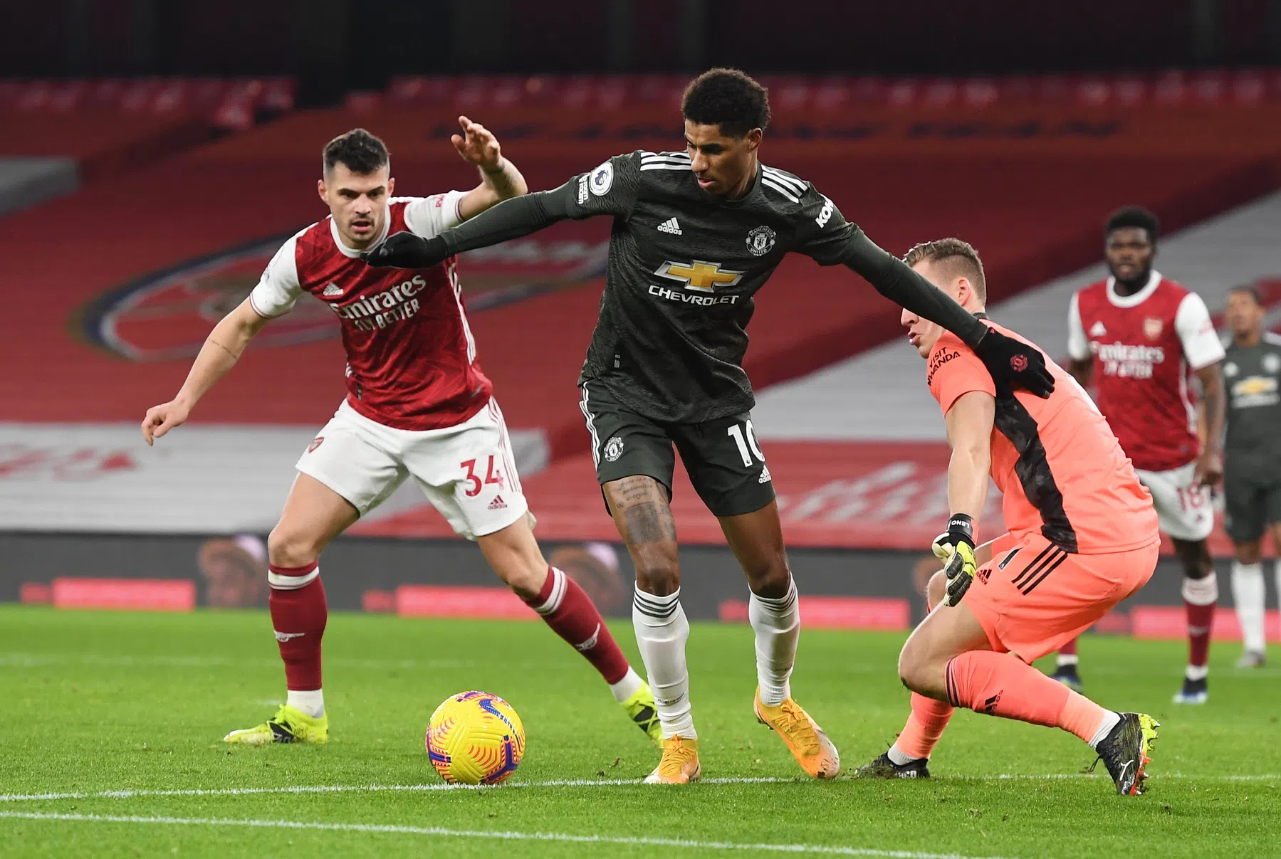 Nieuwe struikelpartij Man Utd bij Arsenal-debuut Ødegaard