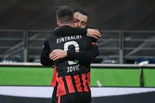 Thumbnail for article: Jovic' terugkeer levert Frankfurt behalve drie goals in 77 minuten nog meer op