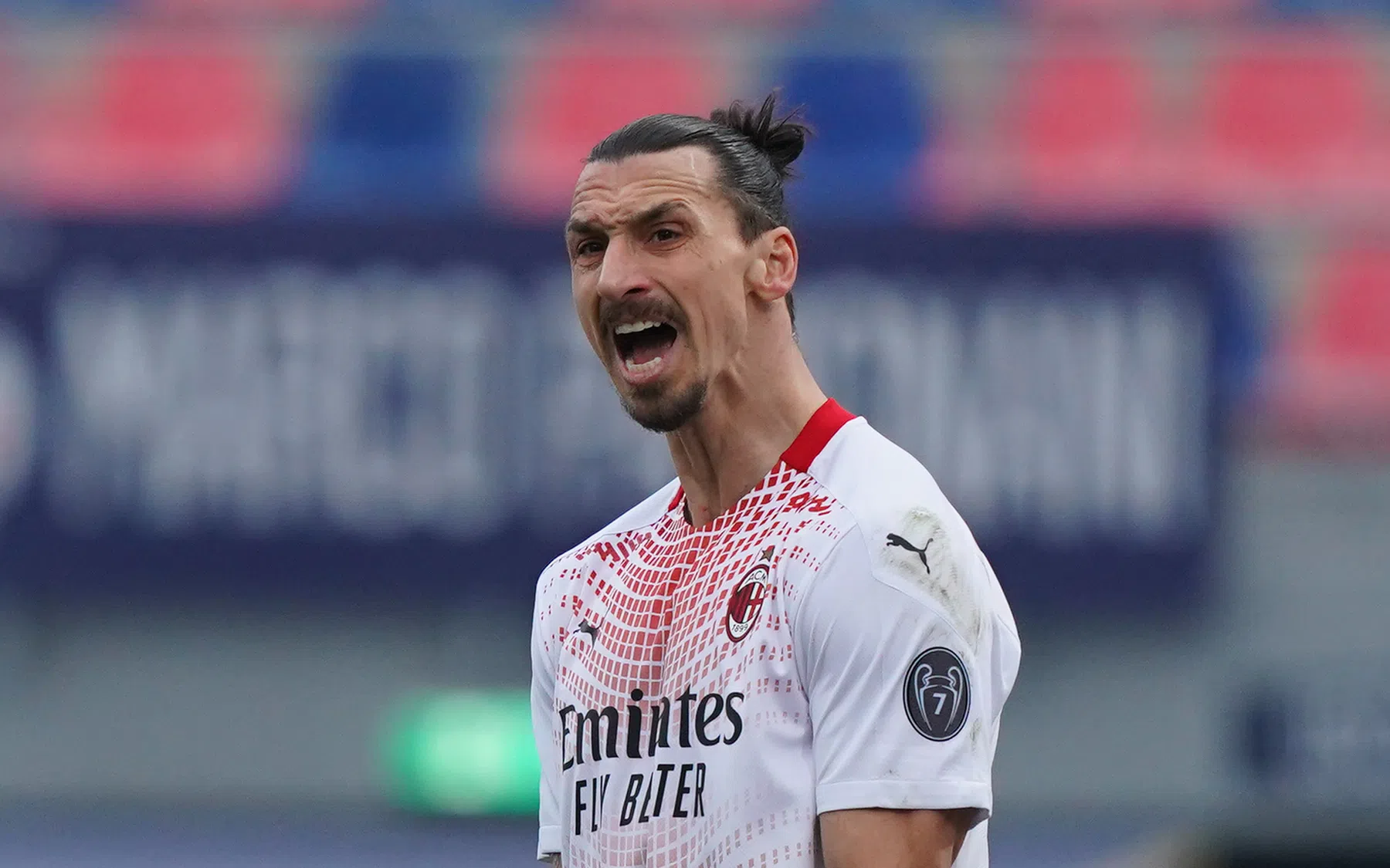 Ploeggenoten nemen Milan bij de hand op frustrerende middag Zlatan