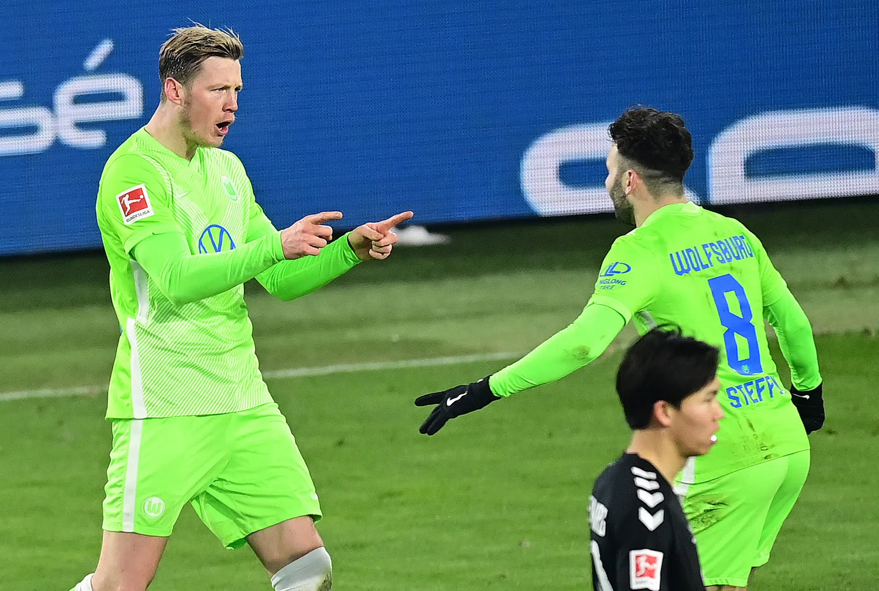 Weghorst is niet te stoppen en maakt Wolfsburg weer de trotse nummer drie