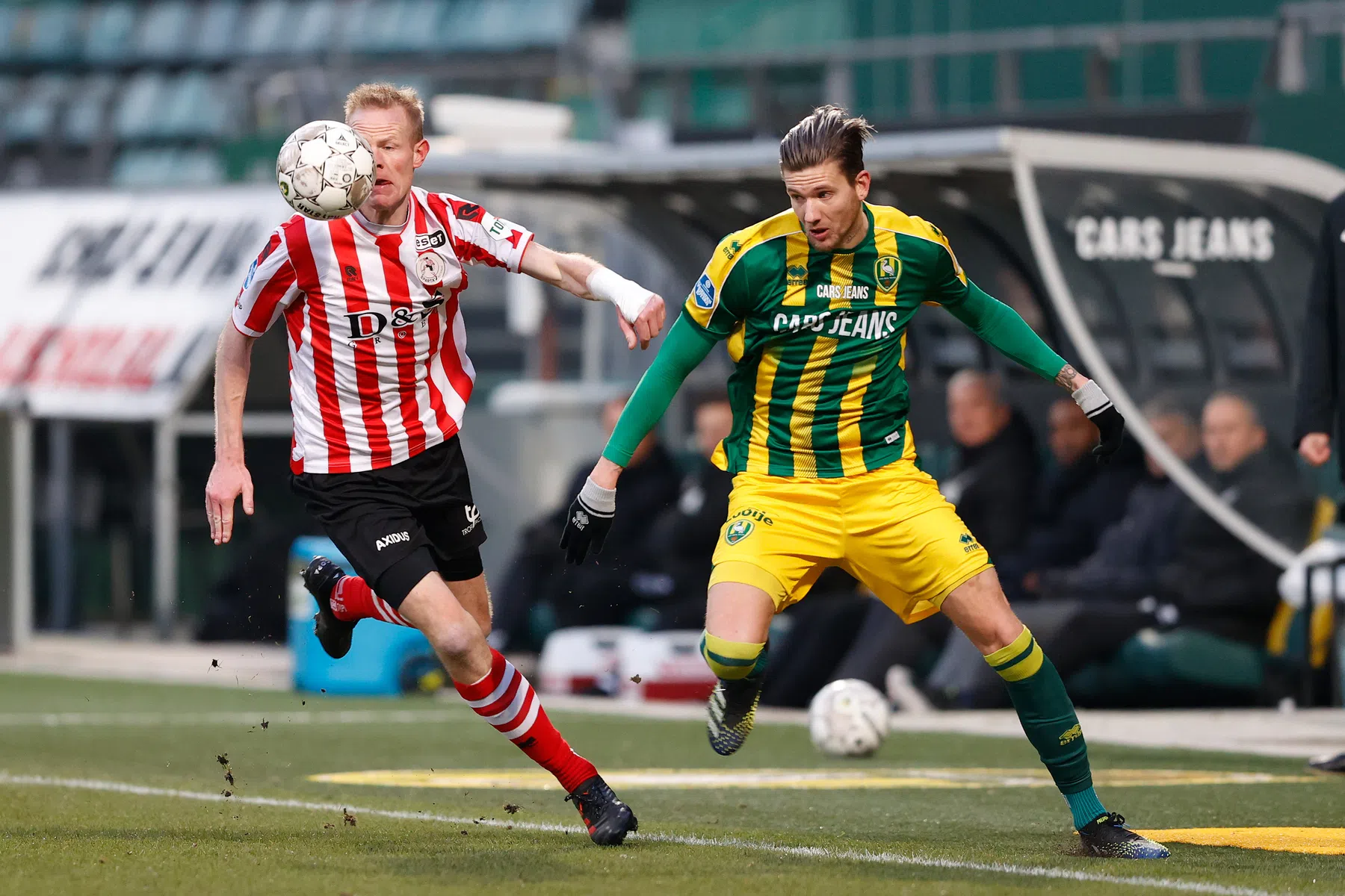 Debutantenbal ADO resulteert niet in broodnodige zege tegen Sparta