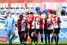 Thumbnail for article: Op scherp gezet Feyenoord deelt PSV enorme dreun uit