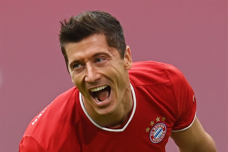 Samenvatting: Lewandowski al op 24 bij niet te stoppen Bayern