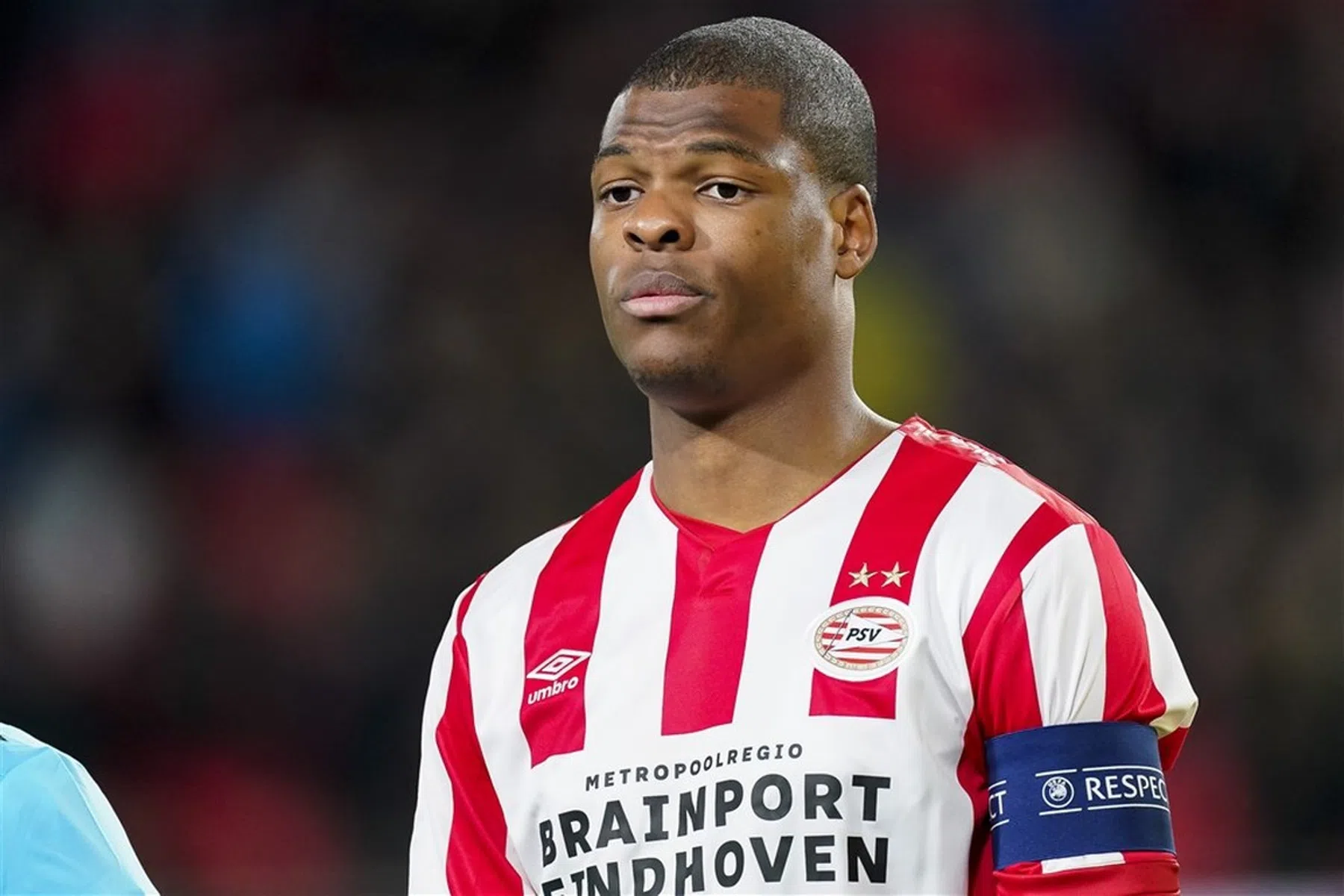 'PSV heeft defensieve versterking nodig, ze krijgen te makkelijk doelpunten tegen'