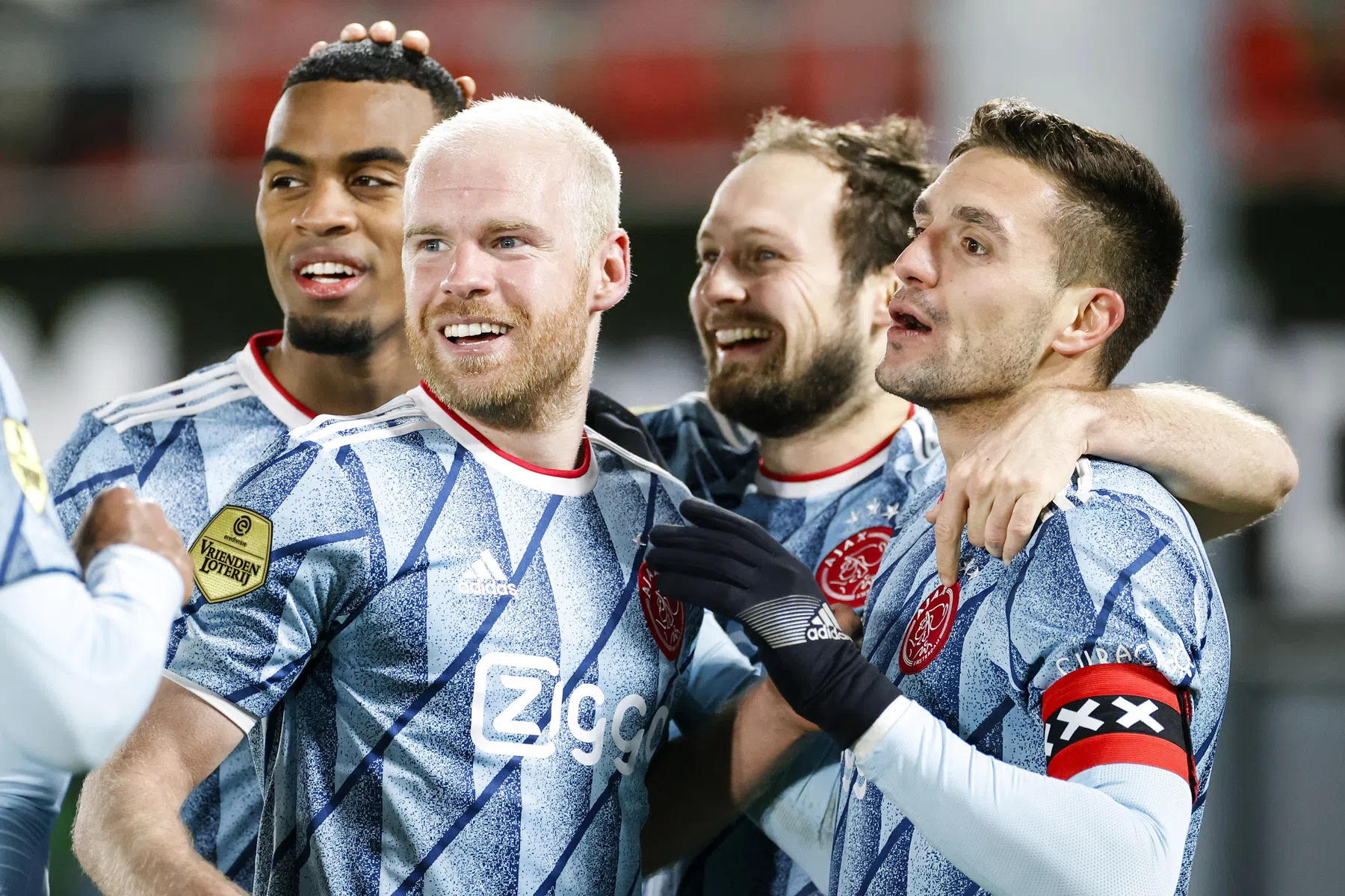 Super January bij Ajax: de vicieuze cirkel die financieel machtsvertoon mogelijk maakt