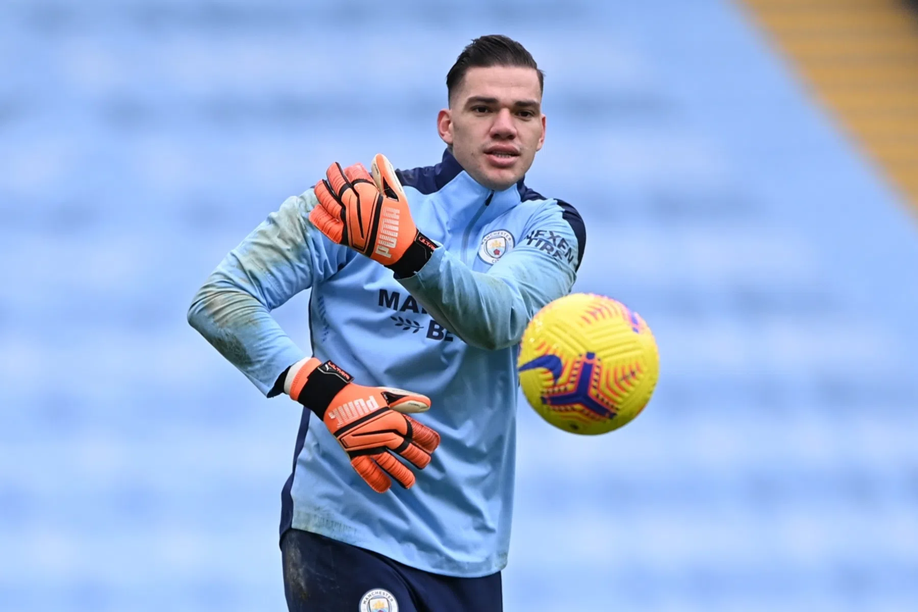 City heeft niet te passeren driehoek, maar record Van der Sar nog ver weg