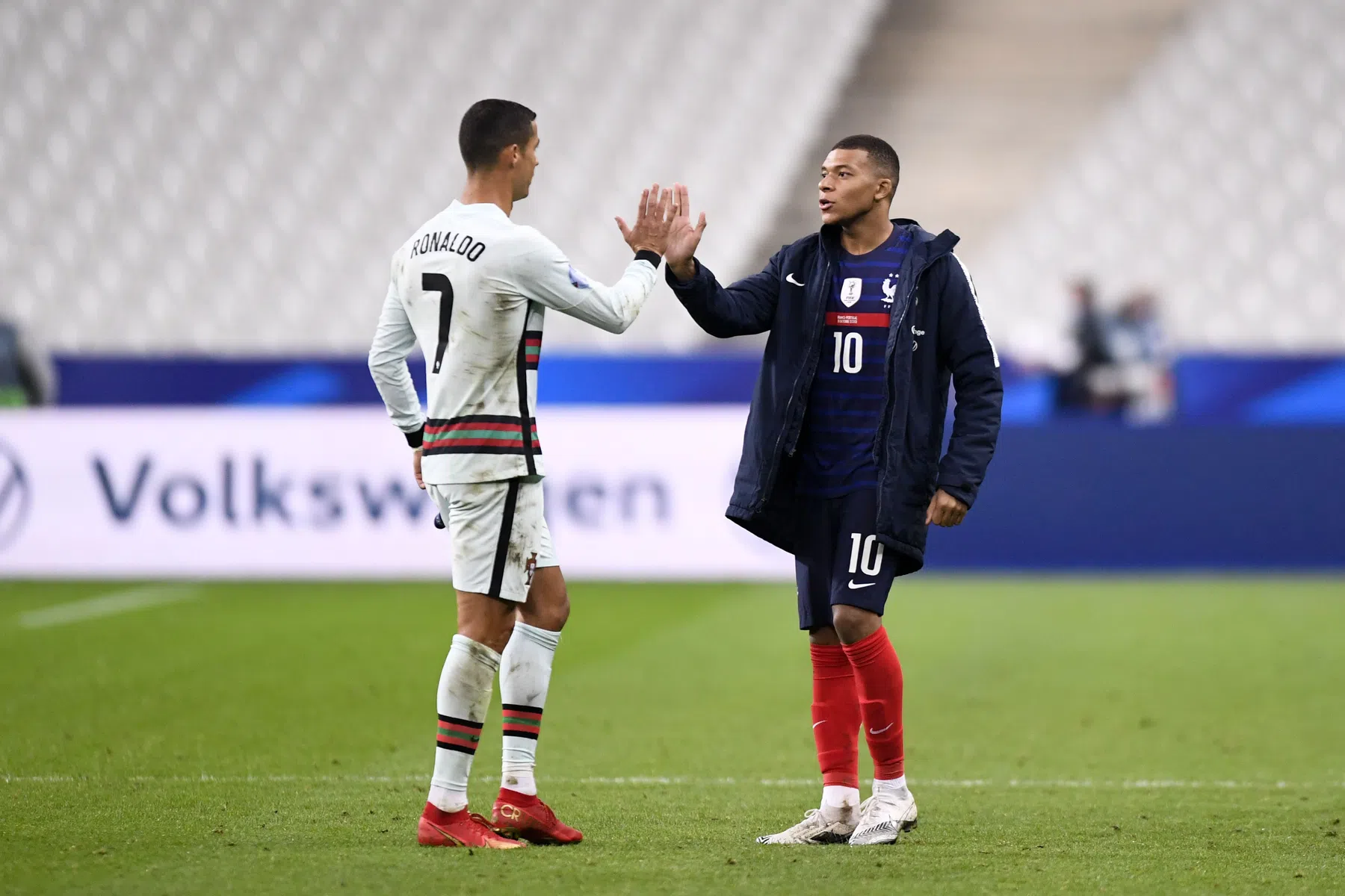 Oud-ploeggenoot benadrukt: 'Mbappé wil heel graag naar Real Madrid'