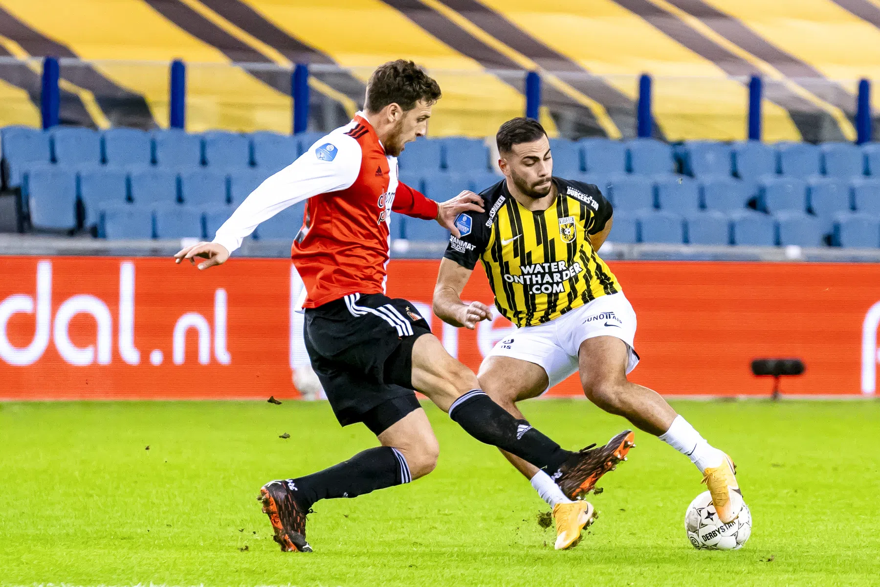 Kenners beantwoorden stellingen: natuurlijk kon Vitesse niet meedoen om de titel 