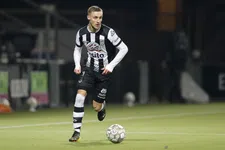 Thumbnail for article: Van der Water: 'Dat WhatsAppje, ja, dat had ik anders moeten doen'