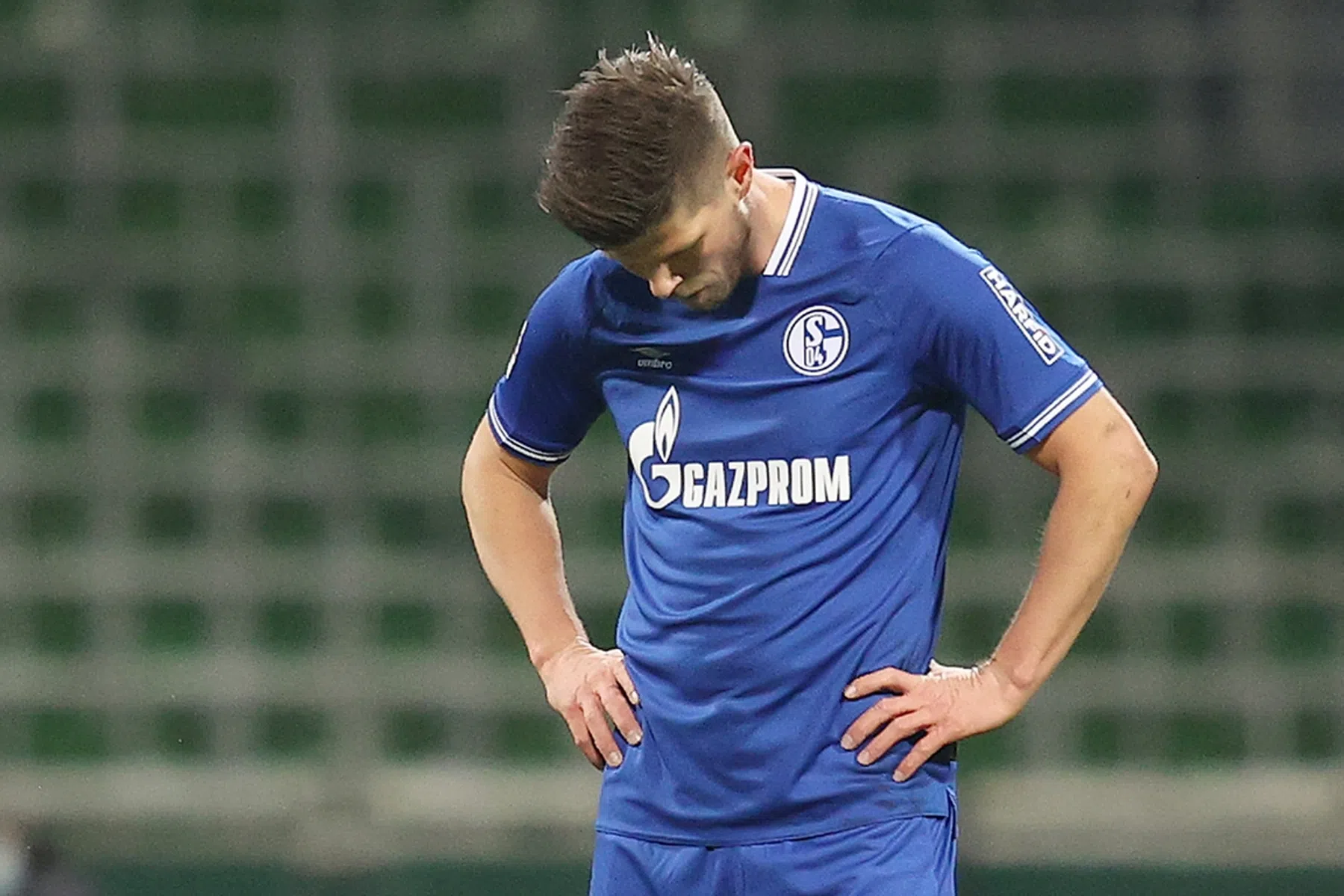 Absentie Huntelaar zorgt voor extra onrust binnen Schalke 04