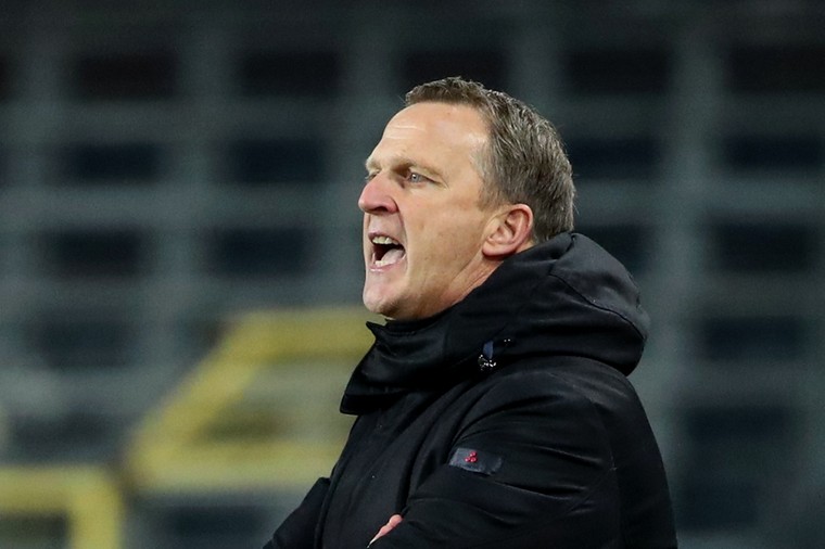 Van den Brom krijgt tegen Anderlecht volgende tik met Genk