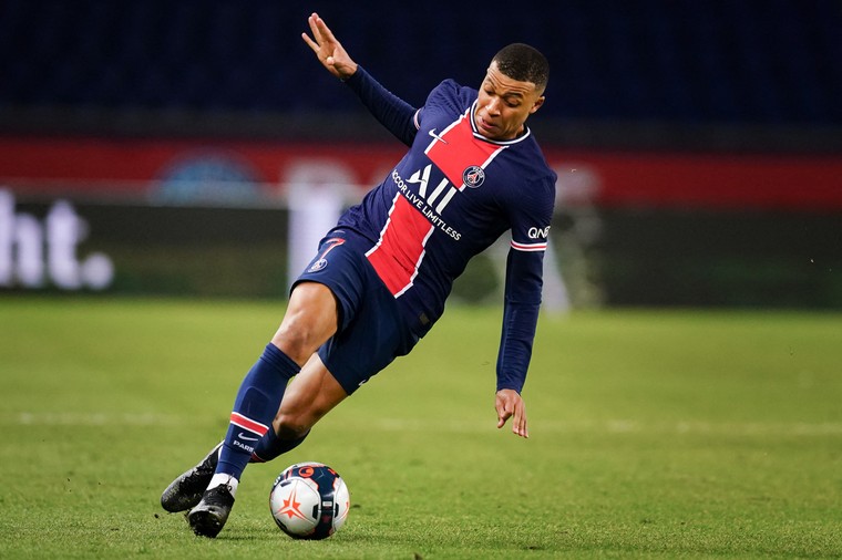Beladen Marseille-PSG: sprintwonder Mbappé en Verratti gevloerd door Payet-trap