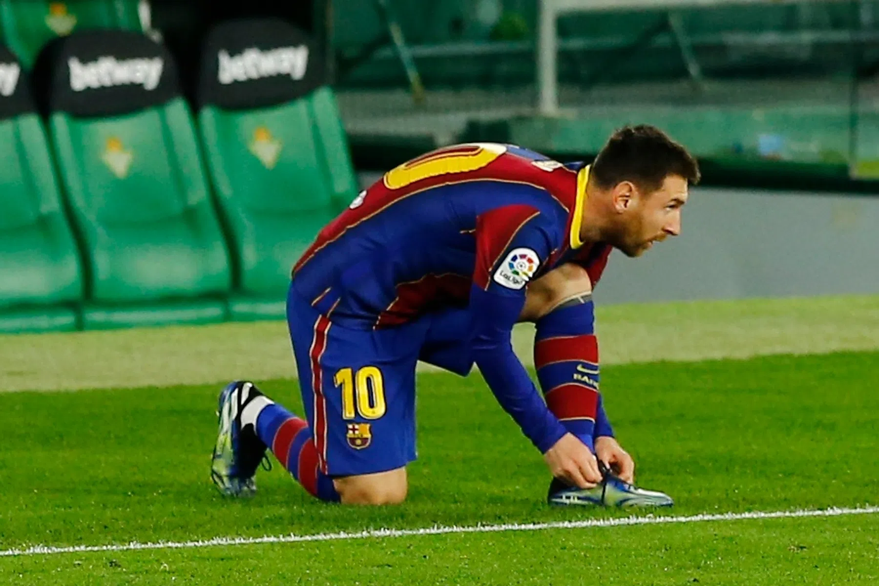'Provocerende' cover over Messi-plan PSG zet kwaad bloed in Spanje