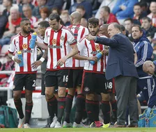 Thumbnail for article: Advocaat haalt Vlaar-herinnering naar boven: 'Toen heb ik hem gebeld'