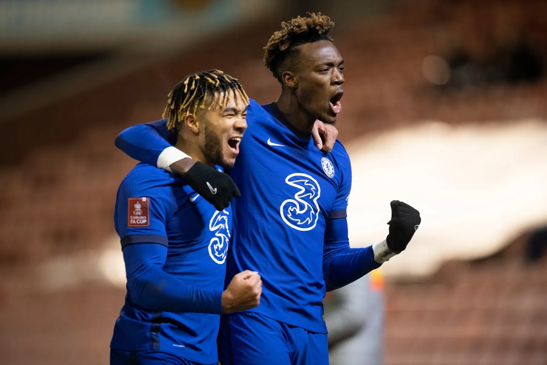 Ziyech en Chelsea overtuigen niet: Abraham held van de avond