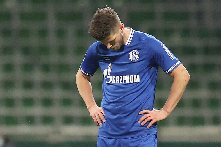 Huntelaar kwakkelt bij Schalke: nu geblesseerd aan andere kuit