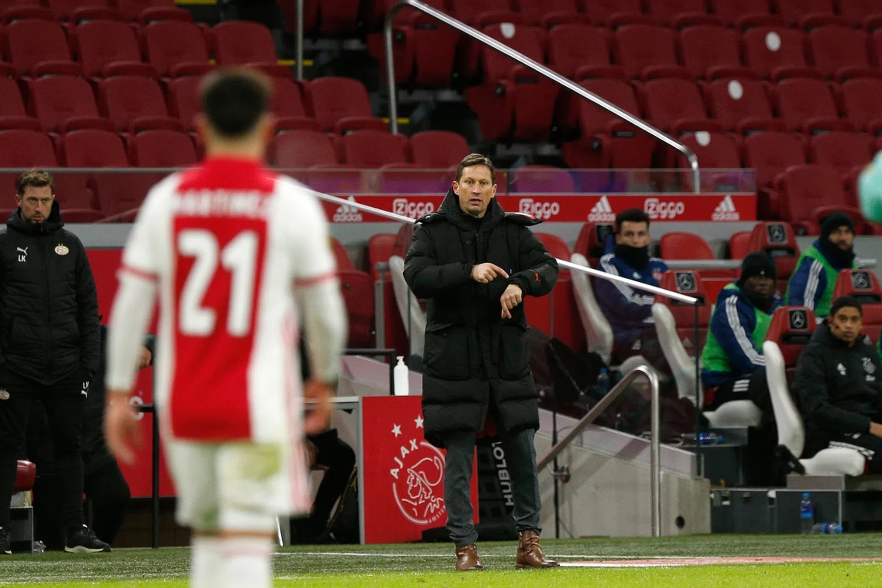 Zeker geen witte vlag: 'Maar PSV moet overpresteren om de titel te pakken'