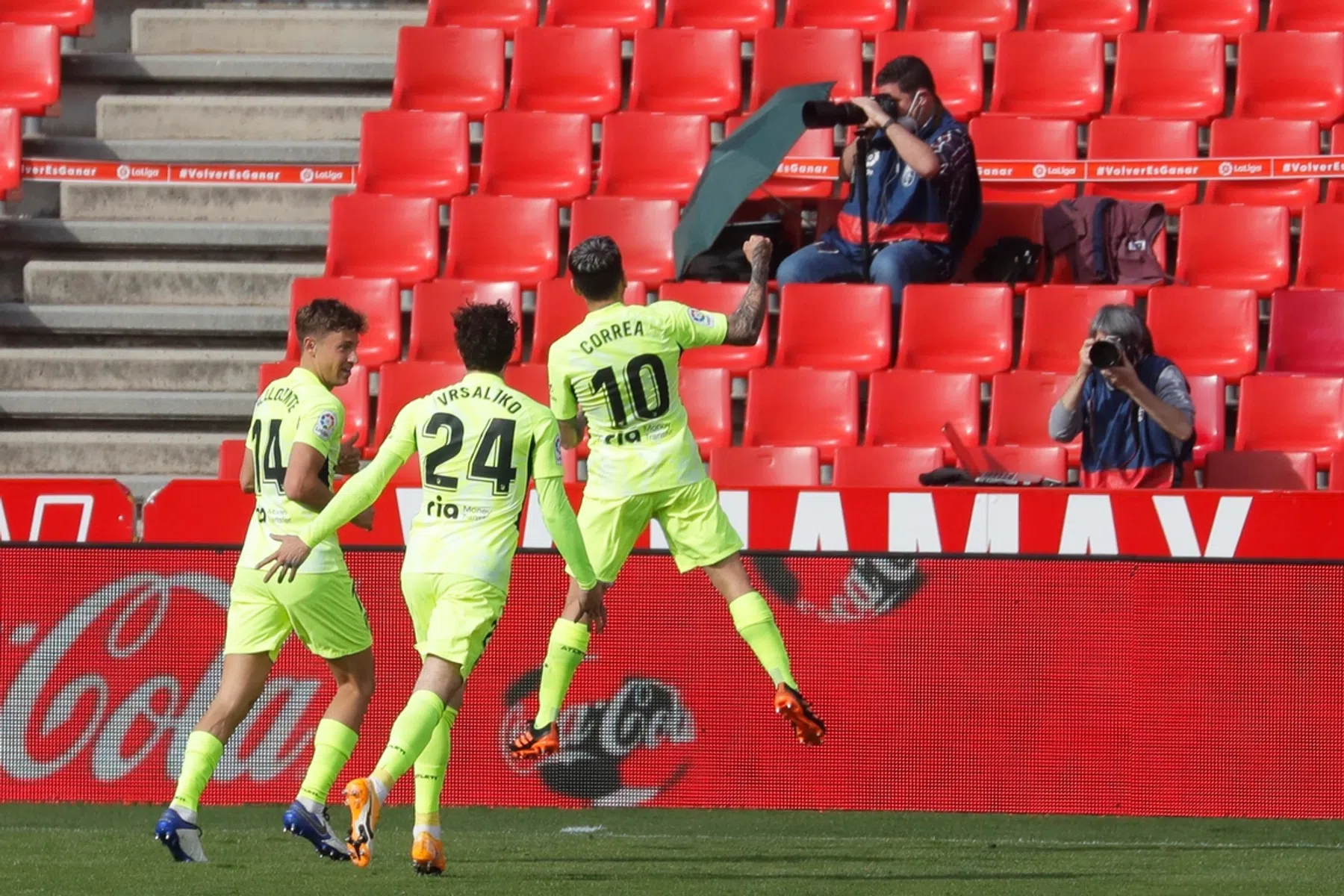 Het geluk van de kampioen? Atlético geeft Barça en Real weinig hoop