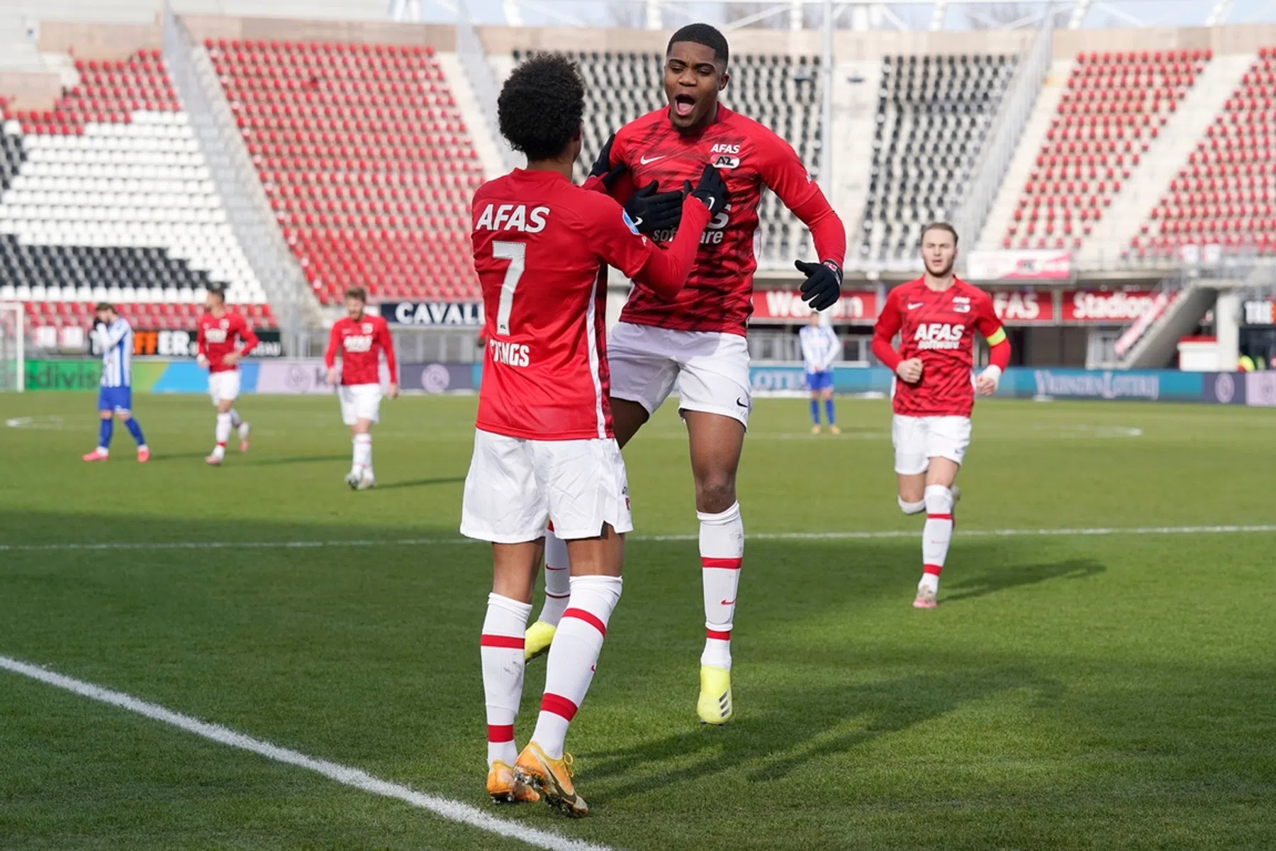 Boadu boort Stengs assist door de neus: 'Zuur dat hij hem niet maakt'