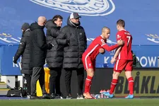 Thumbnail for article: Ineenstorting Liverpool: kritiek op Alisson en Thiago, Van Dijk wordt gemist