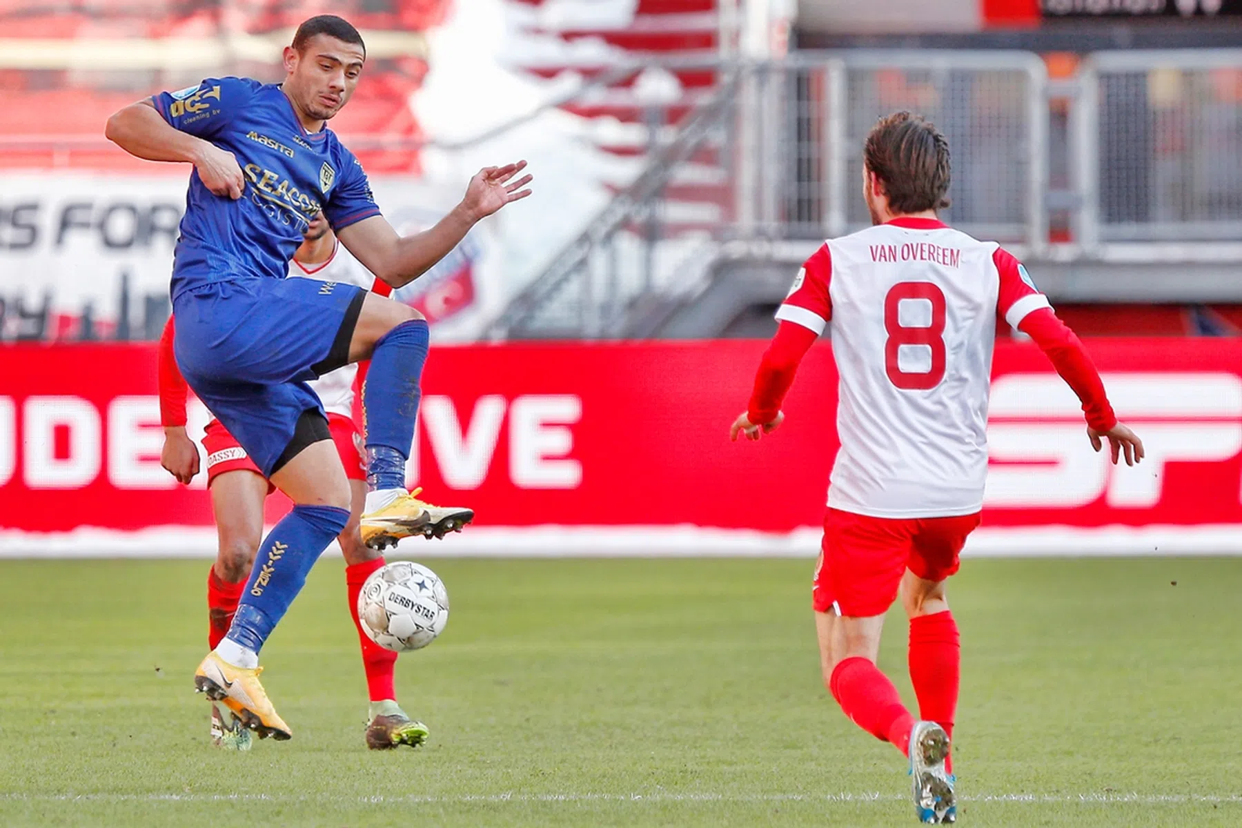 FC Utrecht dendert door ondanks volgende treffer voor Giakoumakis