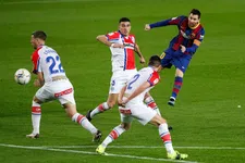 Thumbnail for article: 'Met Messi in deze vorm kan Barça PSG laten rennen voor zijn geld' 