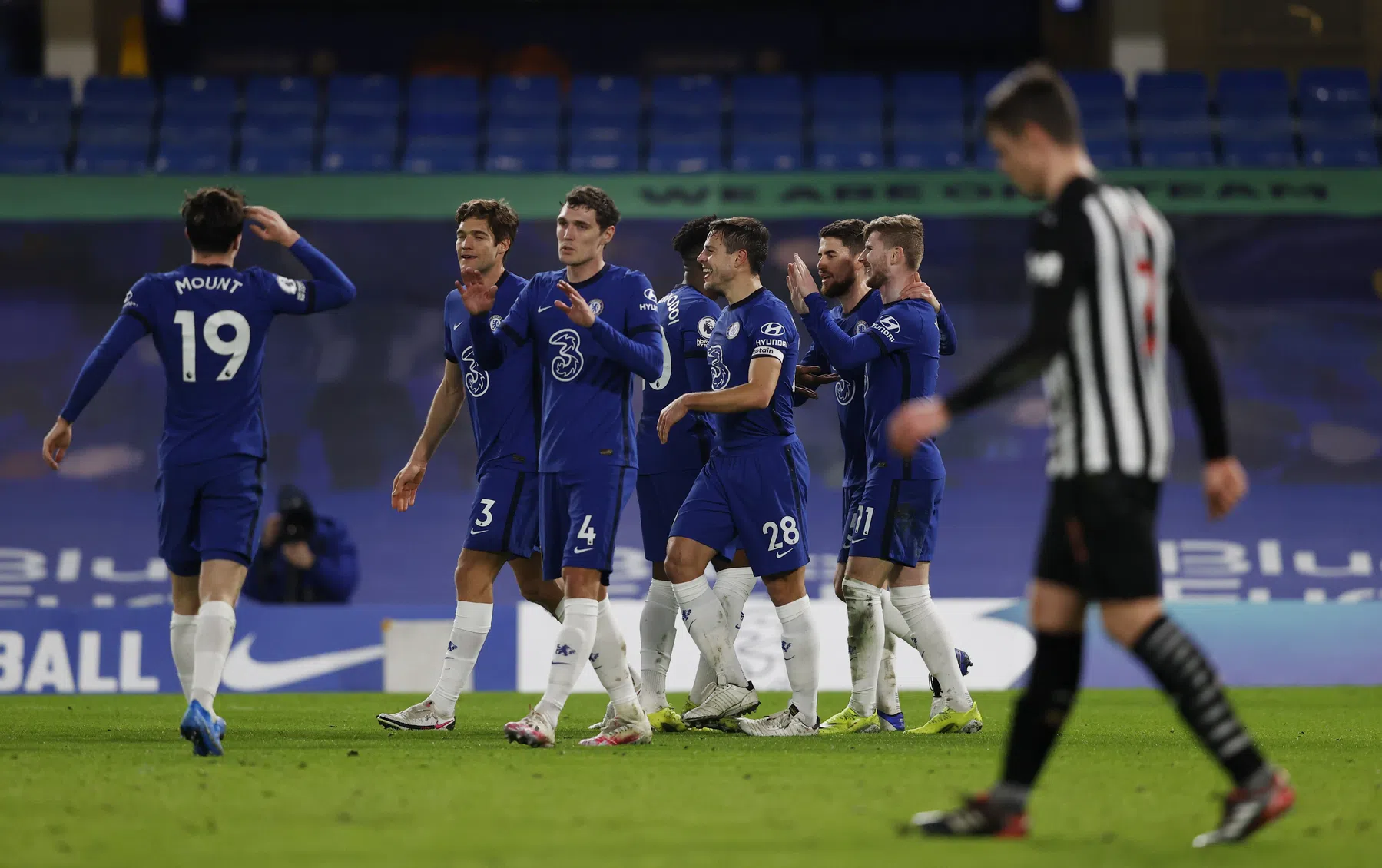 Chelsea heeft Ziyech weer niet nodig op mooie avond voor Kepa en Werner