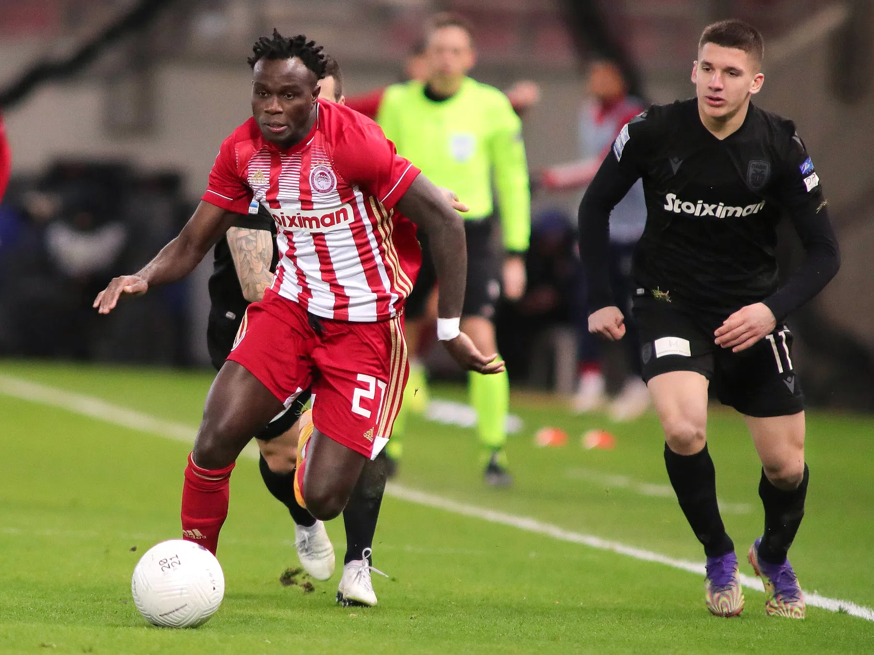 Griekse alleenheerser wil nu PSV vloeren: 'Kwartfinale is het doel van Olympiakos'