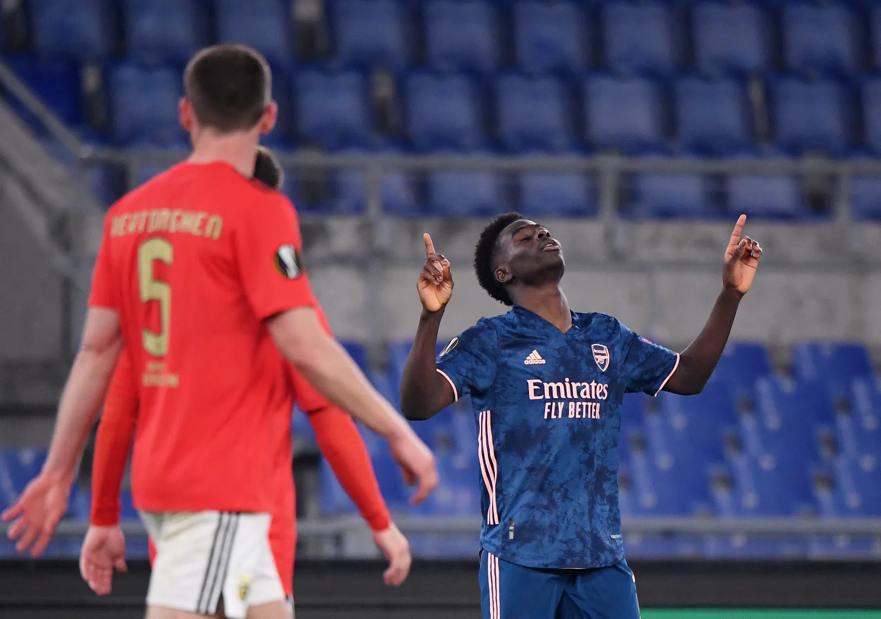 Arsenal dankt pareltje Saka, Napoli laat zich verrassen