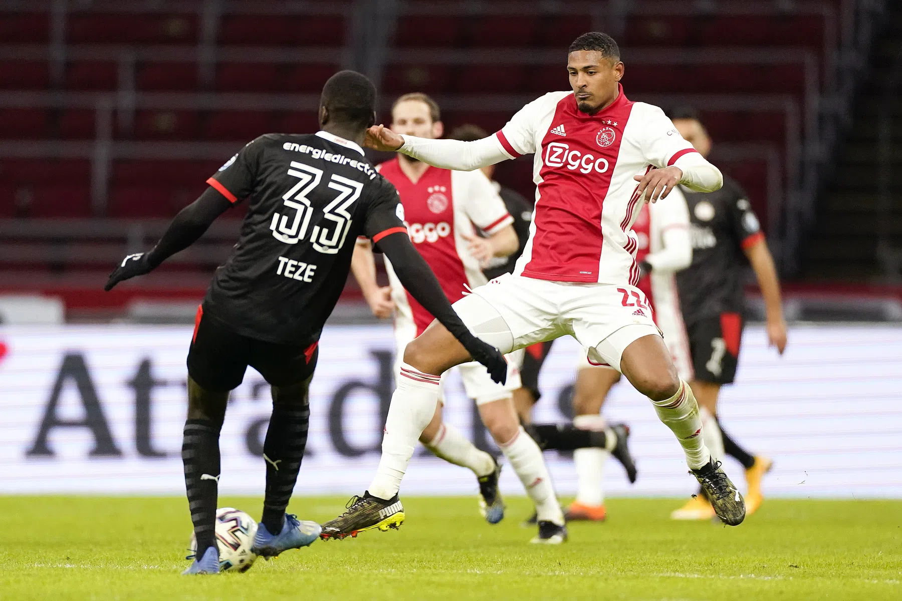 Verdwijnt met de nieuwe Champions League-opzet alle spanning in de Eredivisie?