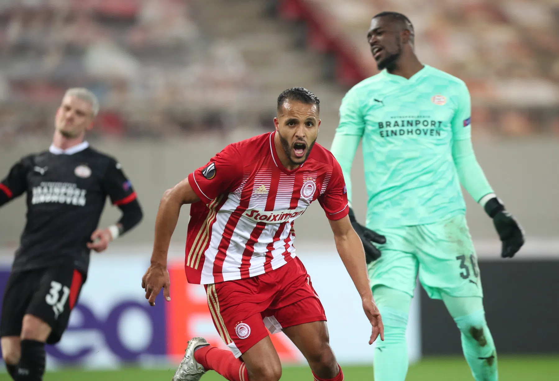 Blunderende Baumgartl de schlemiel bij nederlaag PSV in Griekenland