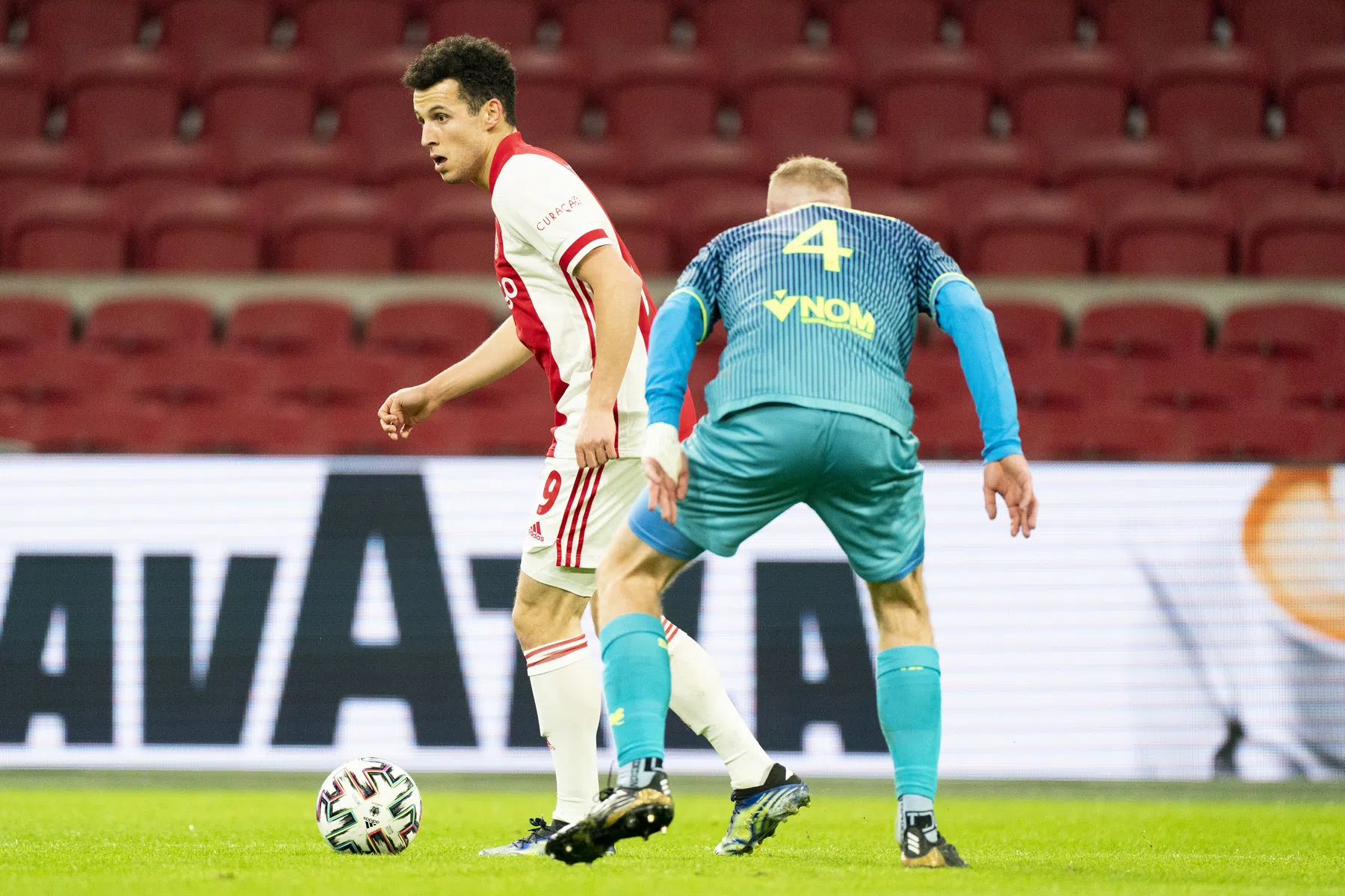 Idrissi heeft duidelijk doel bij Ajax: 'Bijdragen aan 35ste titel'