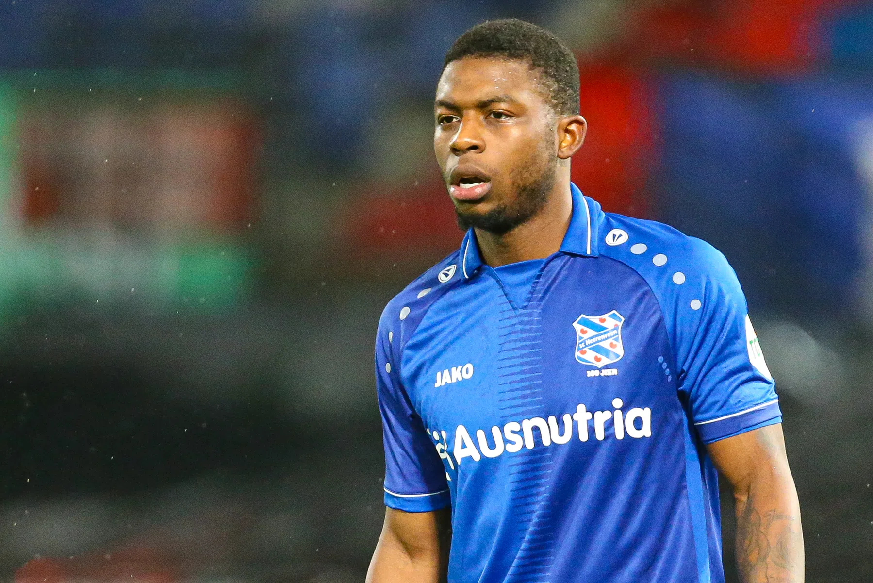 Bijtekenen of transfervrij weg? Floranus weegt zijn opties bij Heerenveen