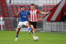 Thumbnail for article: Teruggekeerde Viergever vol vertrouwen over meer speeltijd bij PSV