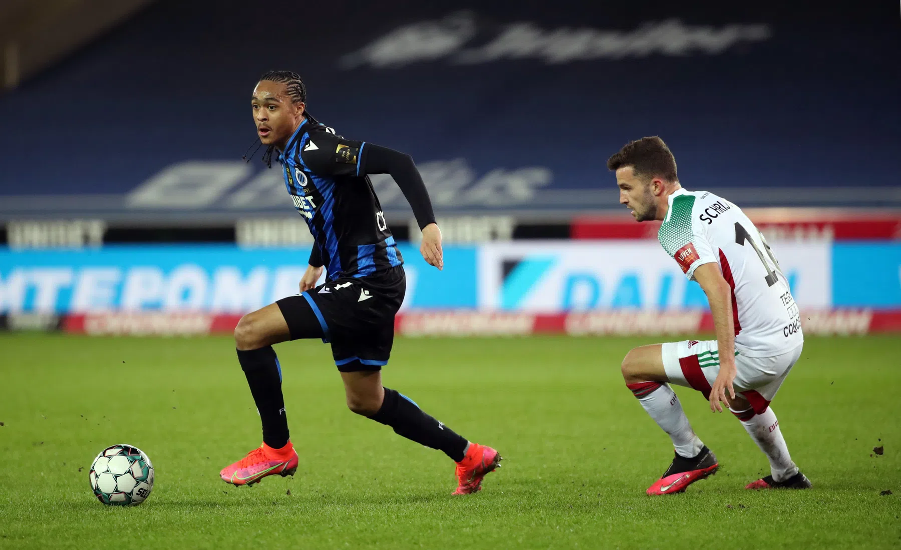 Zonder Lang pakt Chong zijn kans bij Club Brugge