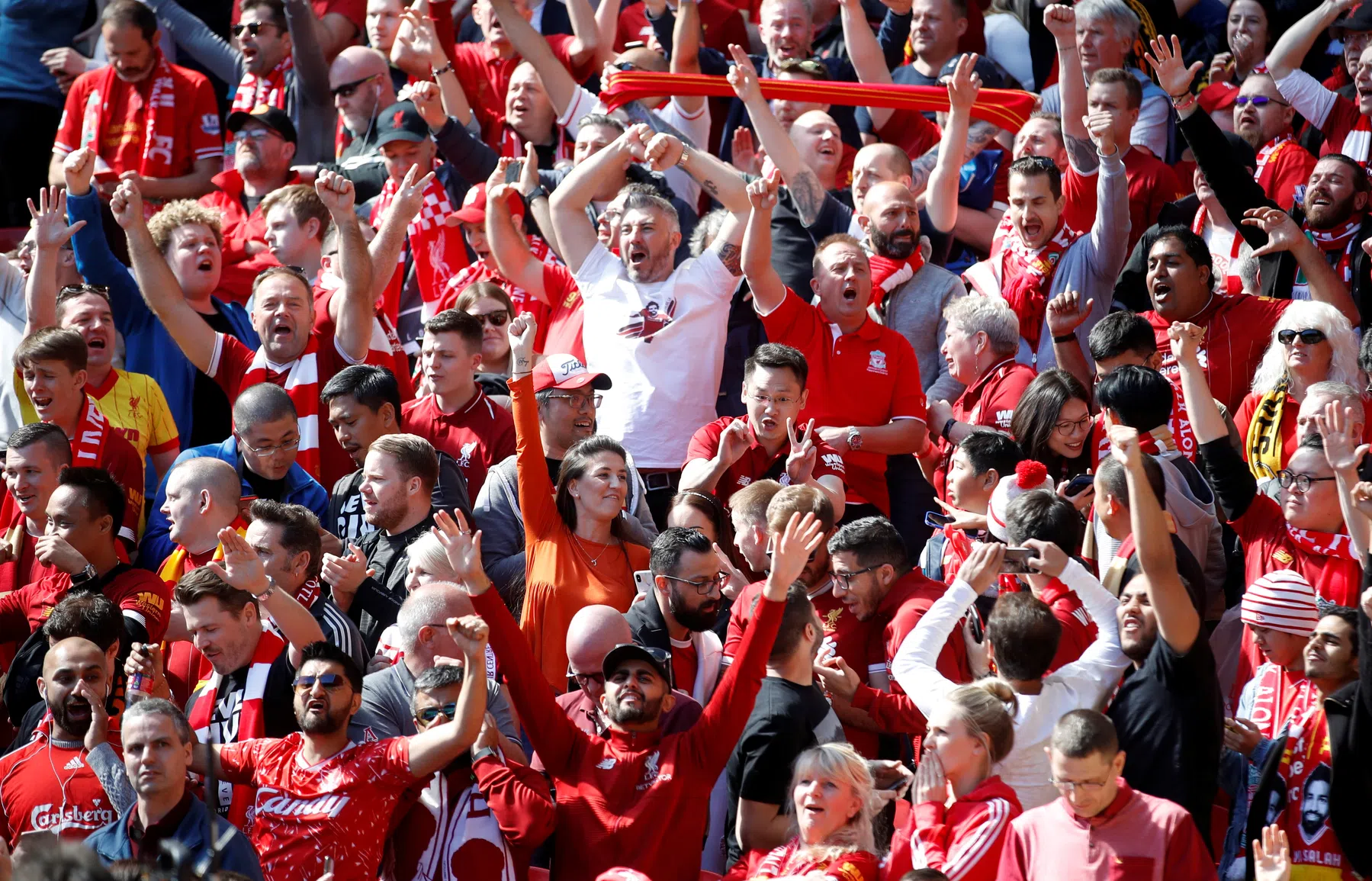 Versoepelingen in Engeland: fans mogen zich opmaken voor rentree in stadions
