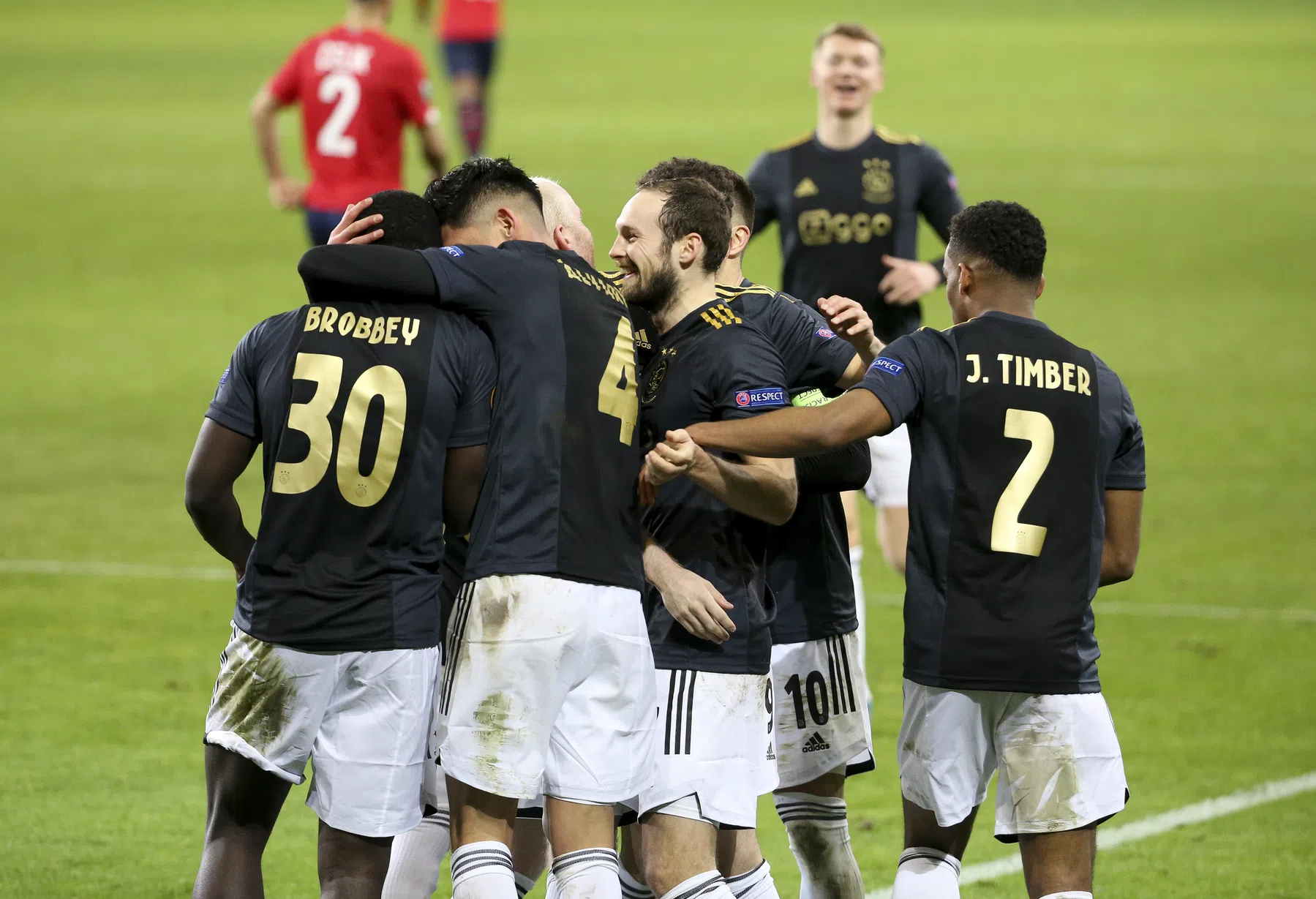 Ajax voorkomt desastreuze situatie op UEFA-lijst