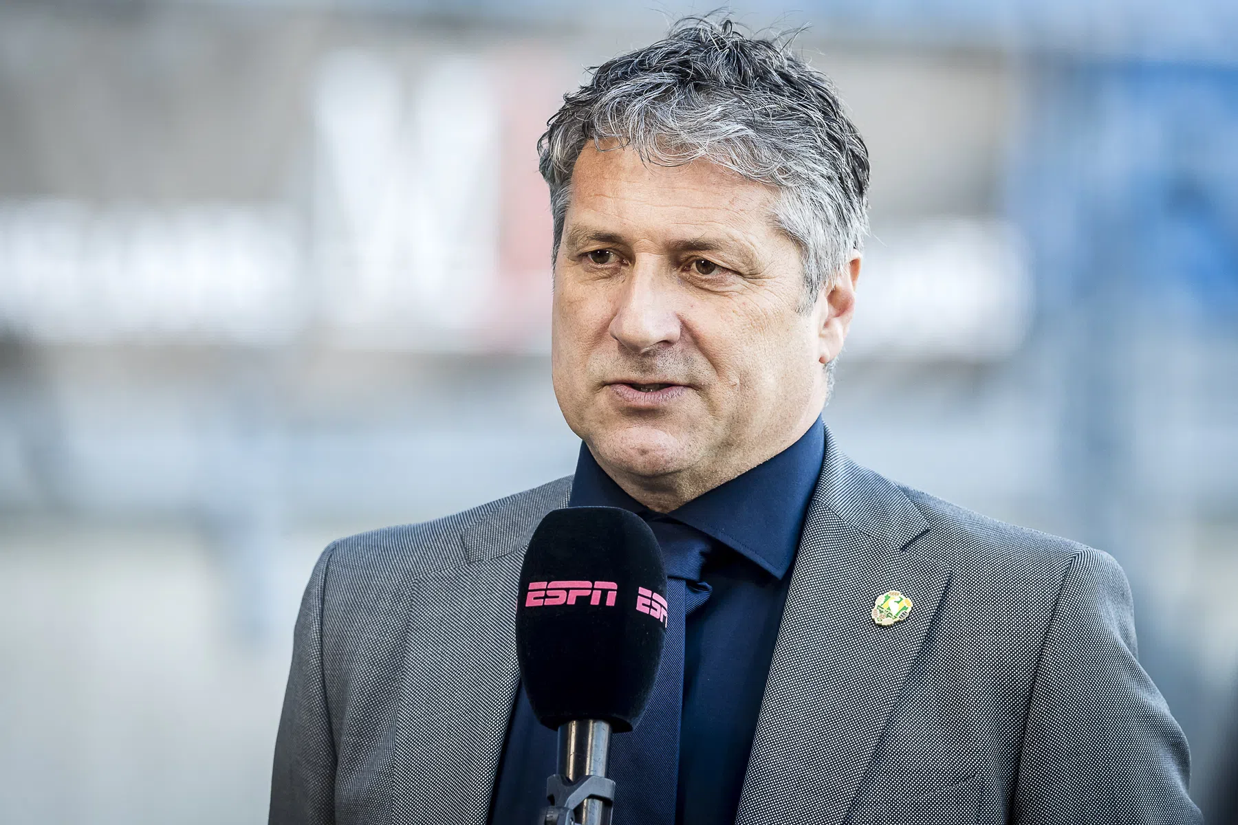 Gomelt gespaard bij ADO: 'Bozer op andere keuze van scheidsrechter'